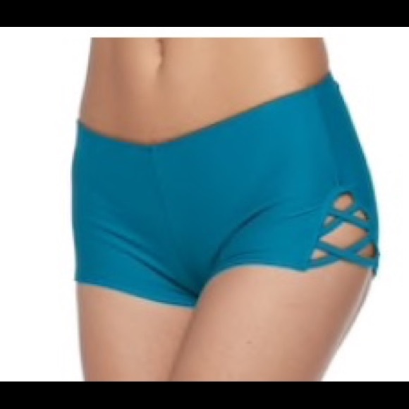 Bathing suit 🌞 - Picture 2 of 4